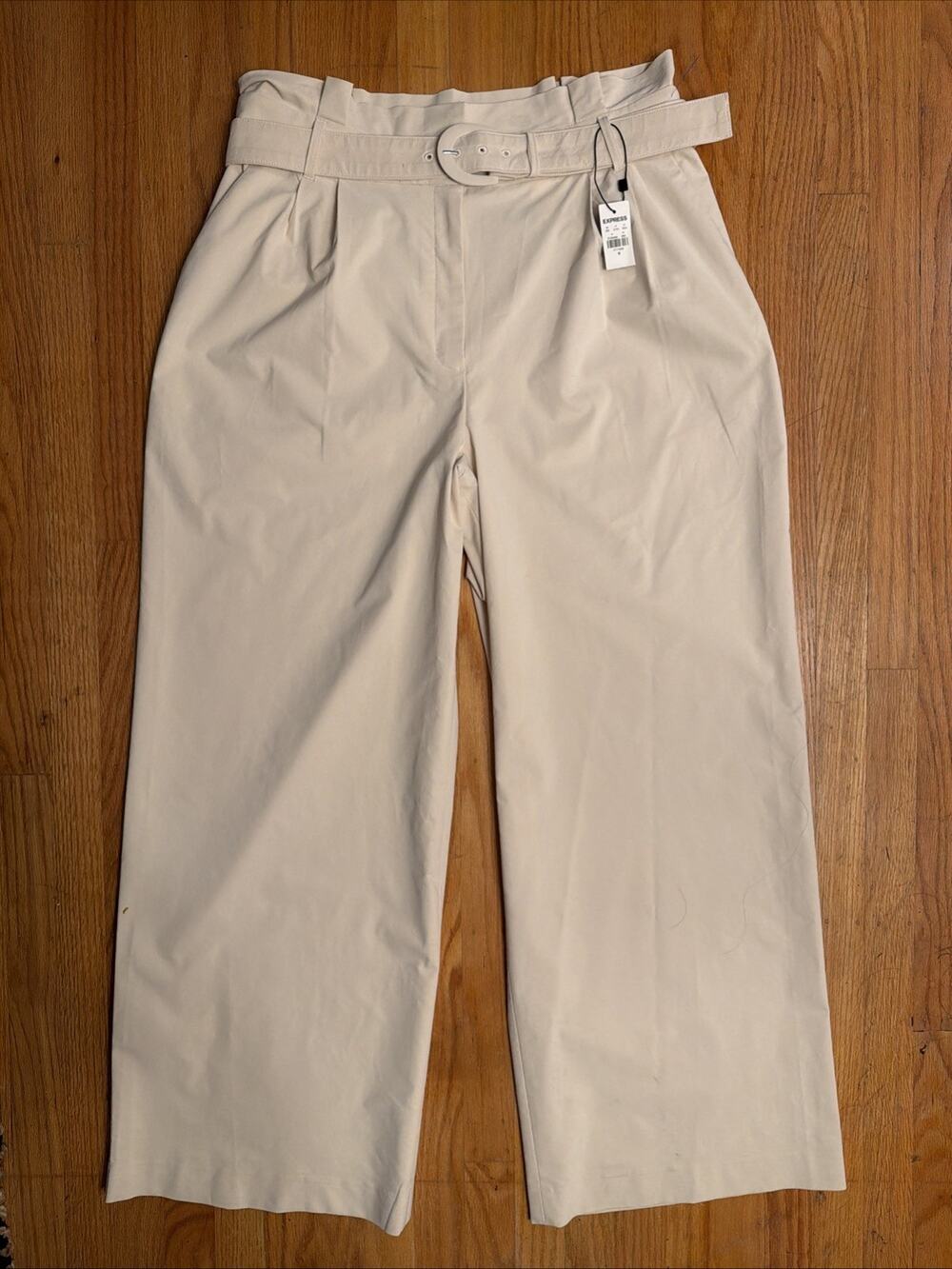 NWT Express Women’s Cream Wide Leg Super High Rise Trousers Sz 14 Belted $88.